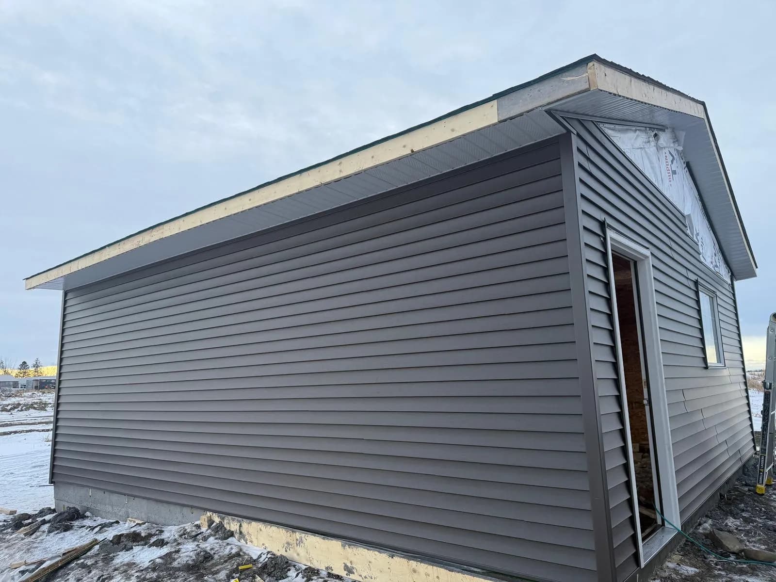Fascia & eave detail